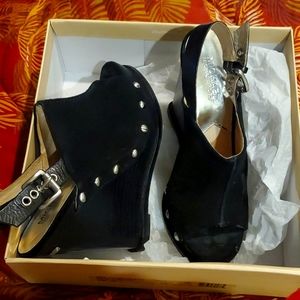 Michael kors suede black open toe wedge